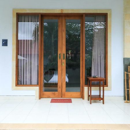 Canggu Nadi Guest House Exterior photo