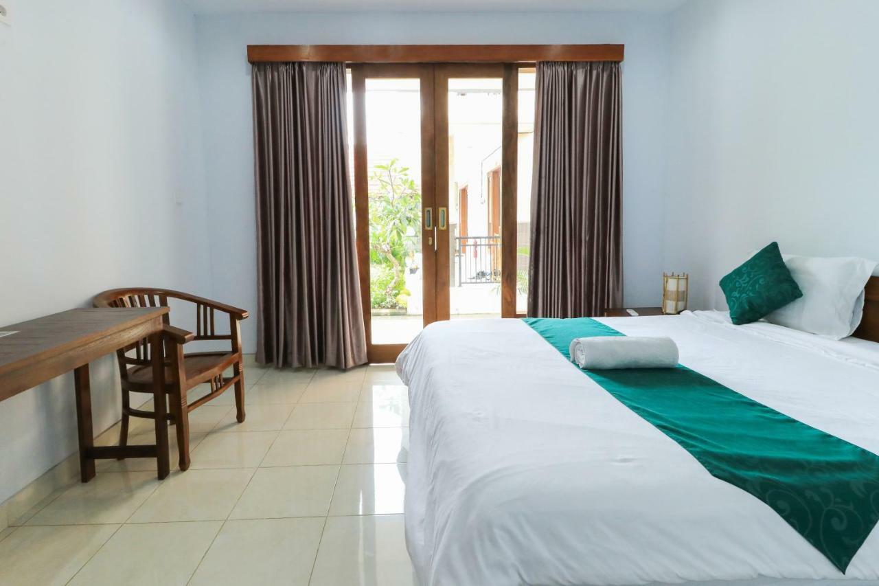 Canggu Nadi Guest House Exterior photo